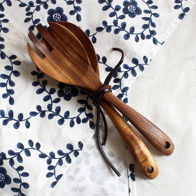 Teak Rice Cooker with Non-Stick Pan and Wooden Spoon