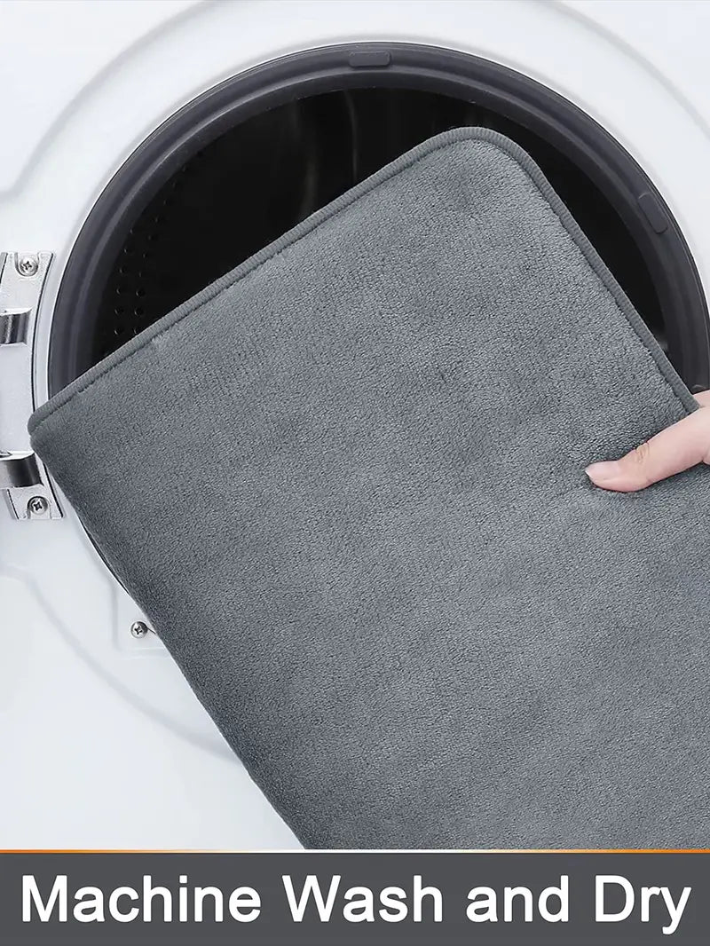 Solid Color Sponge Bath Mat